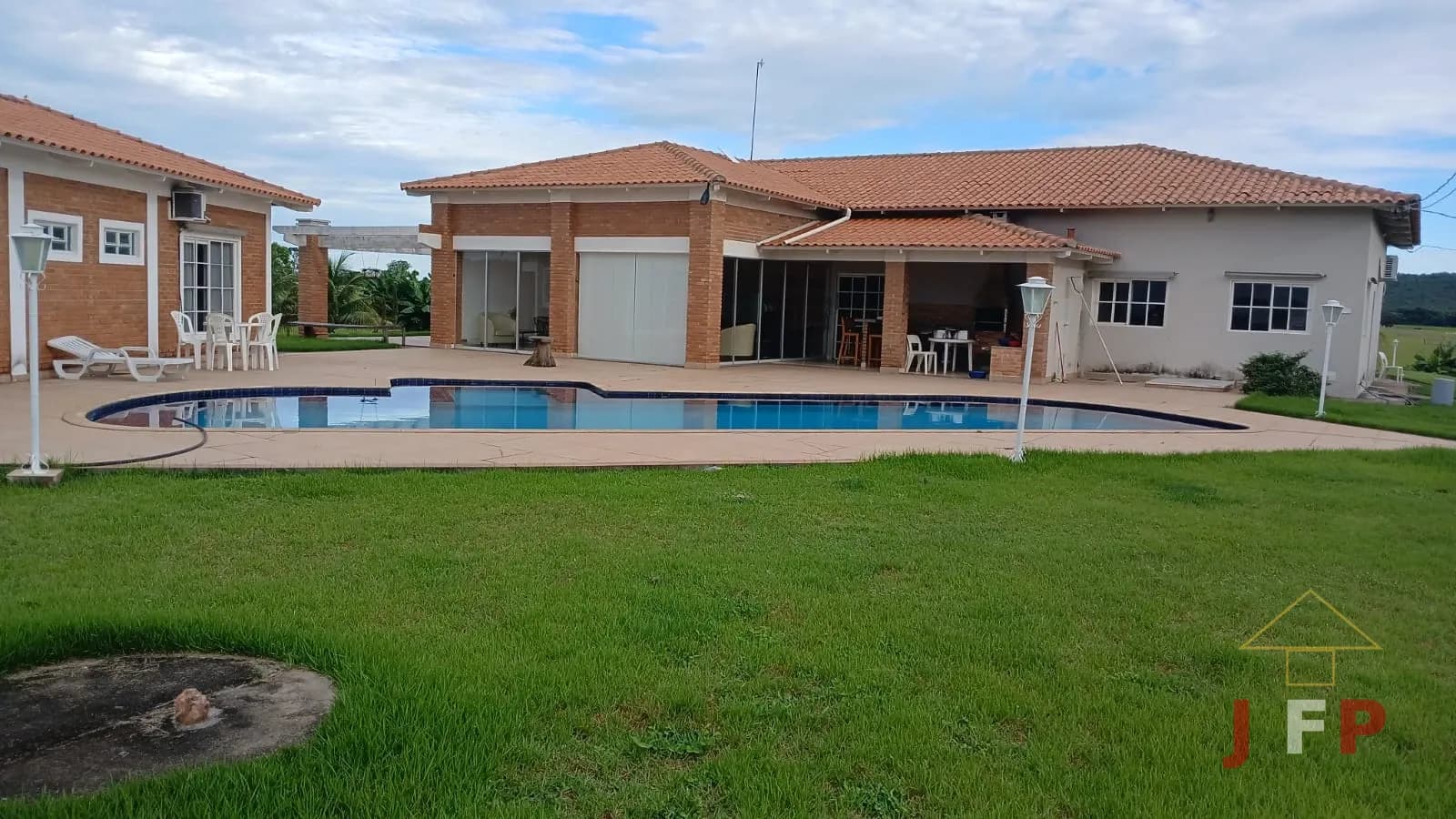 Vendo Fazendo no Corumbá Goiás 